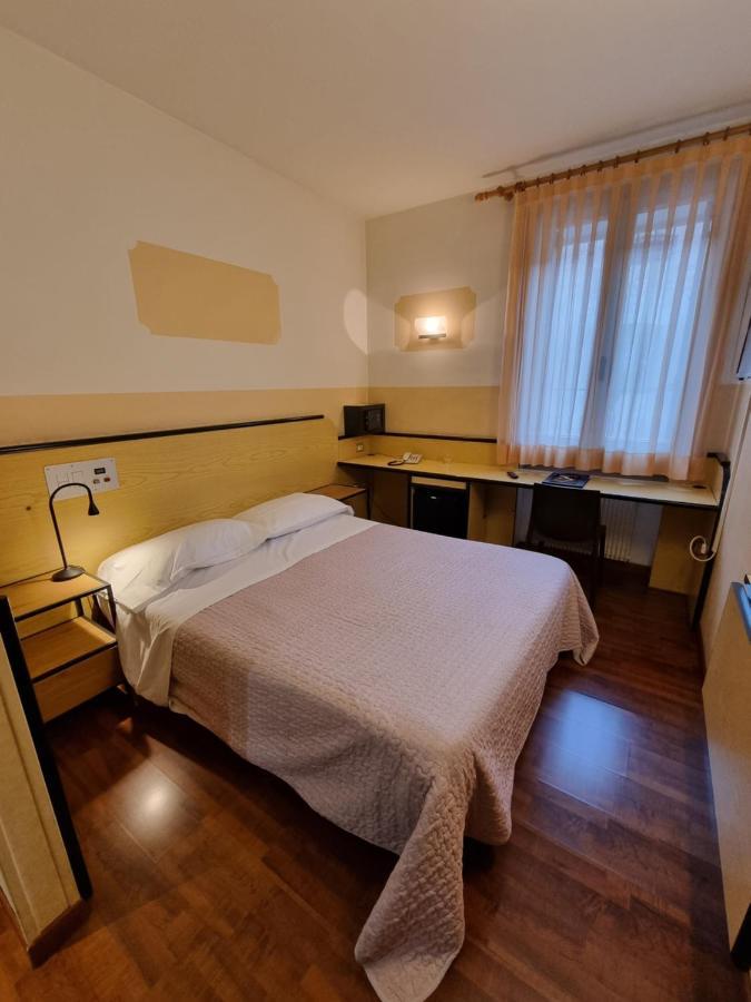 Cityhotel Cristina Vicenza Dış mekan fotoğraf