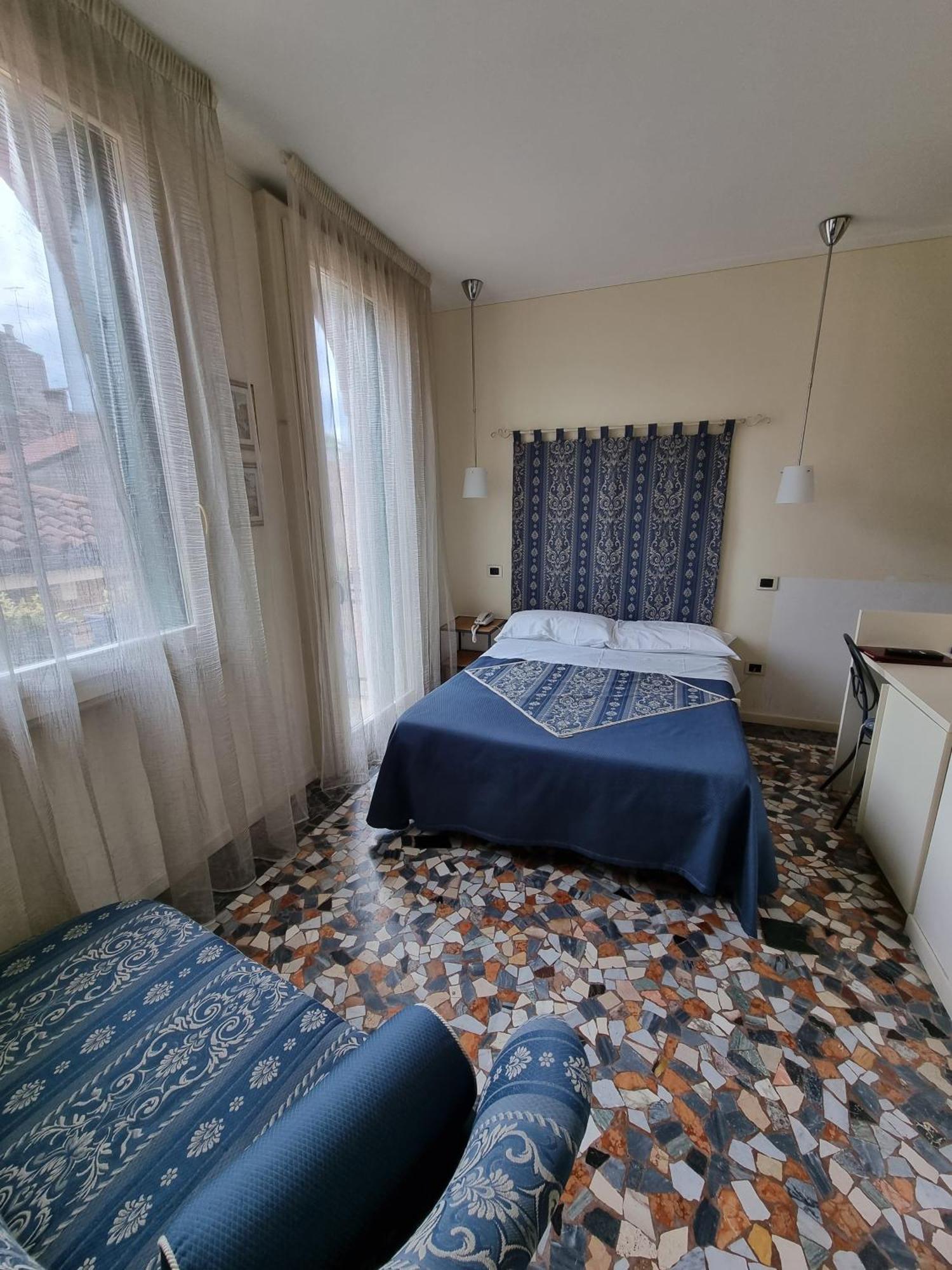 Cityhotel Cristina Vicenza Dış mekan fotoğraf