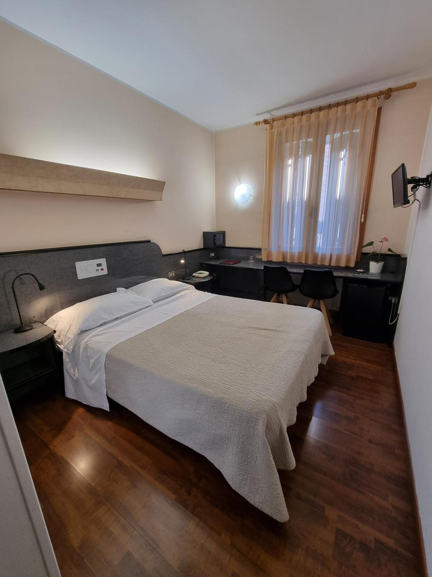 Cityhotel Cristina Vicenza Dış mekan fotoğraf