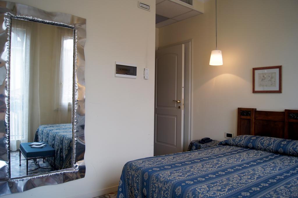 Cityhotel Cristina Vicenza Oda fotoğraf